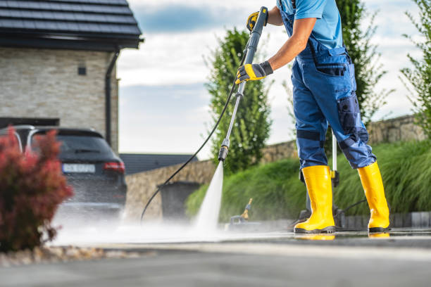 Best Roof Pressure Washing  in Oakwood, OH
